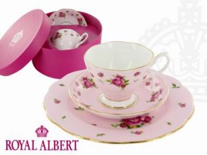 Filiżanka ze spodkiem + deserówka - NCR White - NCR Pink